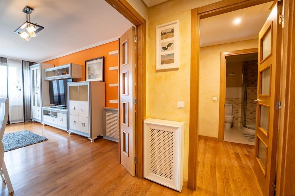 Apartamento En El Corazon De La Ciudad Con Parking Santander Dış mekan fotoğraf