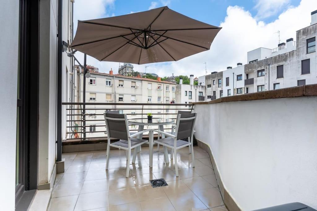 Apartamento En El Corazon De La Ciudad Con Parking Santander Dış mekan fotoğraf